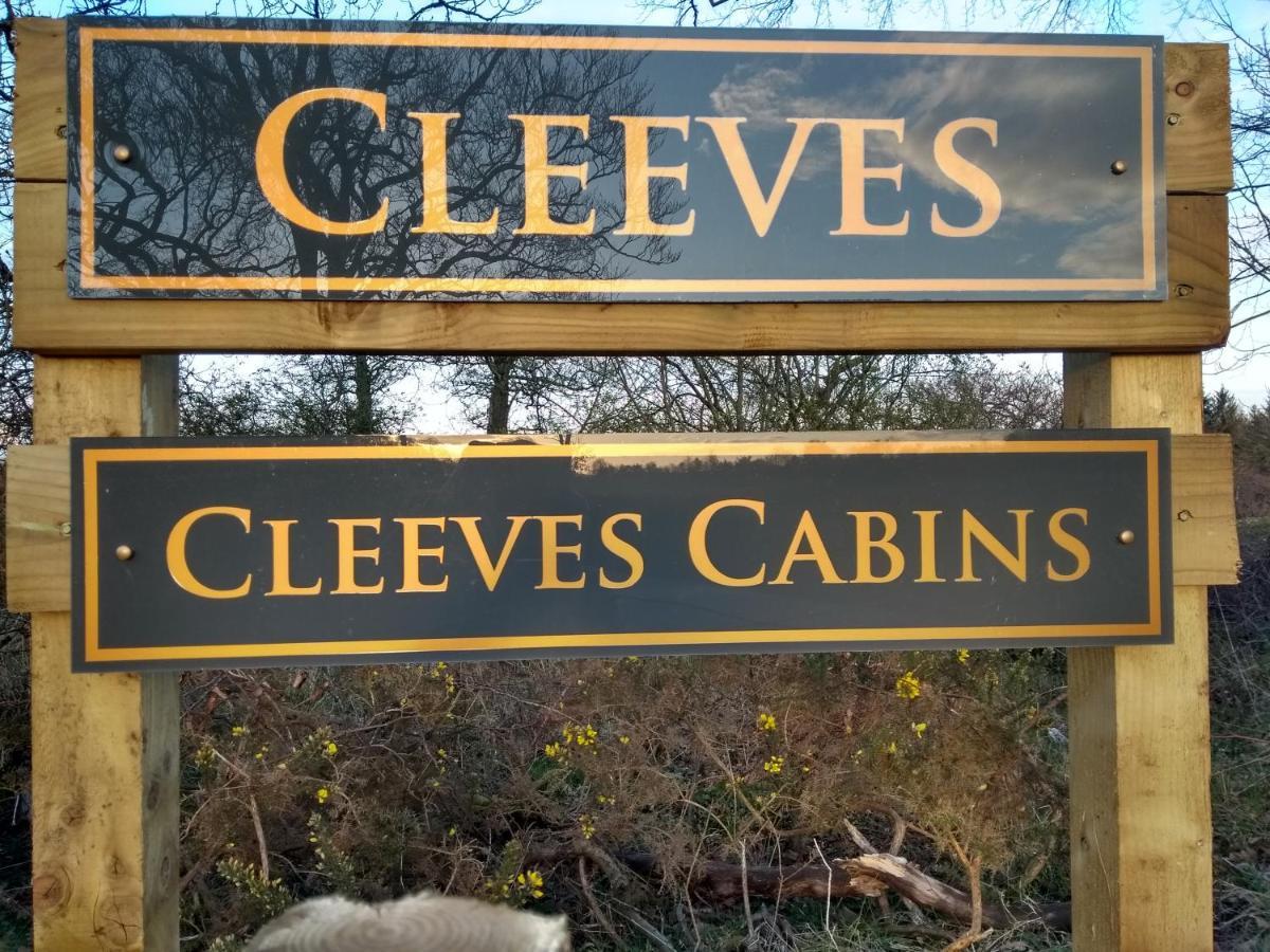 Cleeves Cabins Arran Luxury Lodge With Hot Tub Dalry  Exterior photo