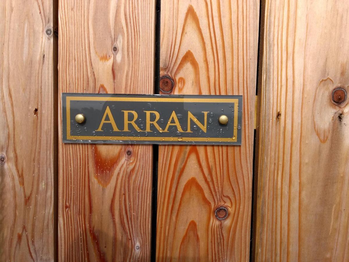Cleeves Cabins Arran Luxury Lodge With Hot Tub Dalry  Exterior photo